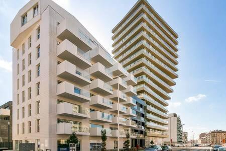 Huswell - New Near The With Stunning Seaview Apartamento